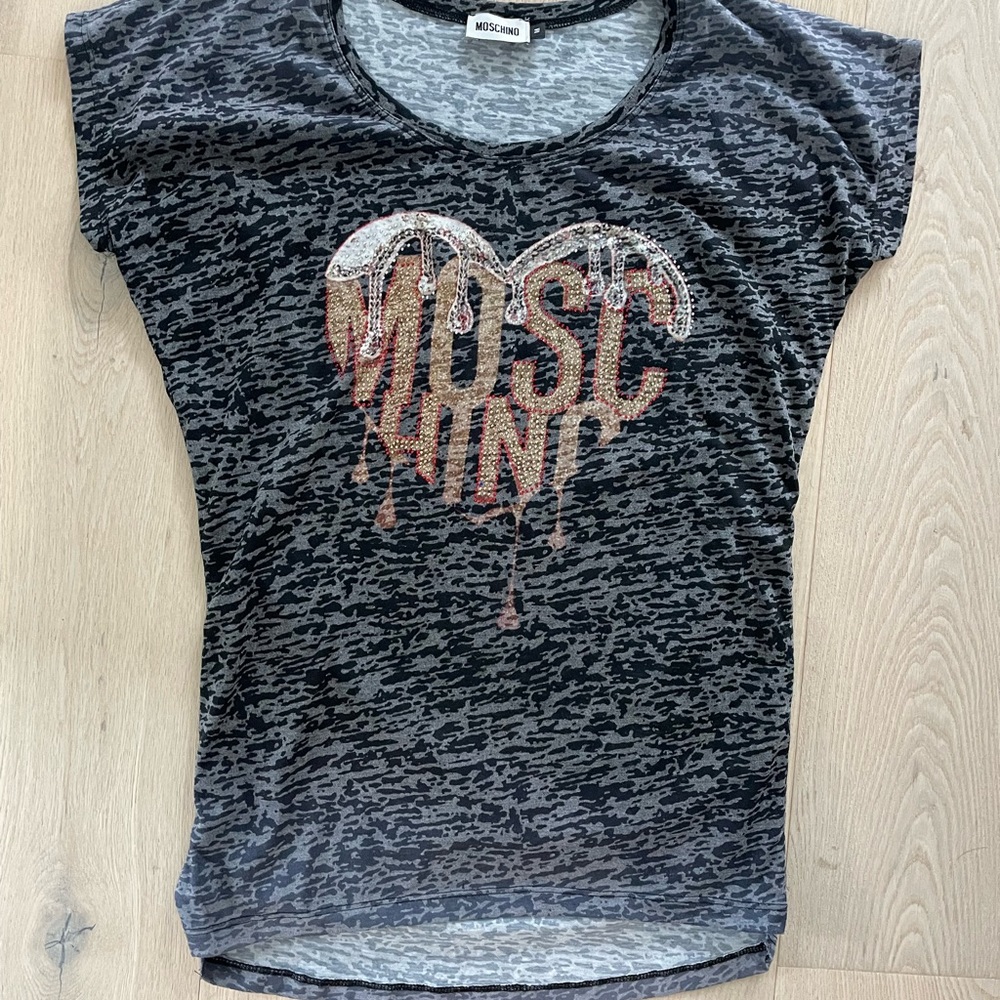 Moschino t-shirt